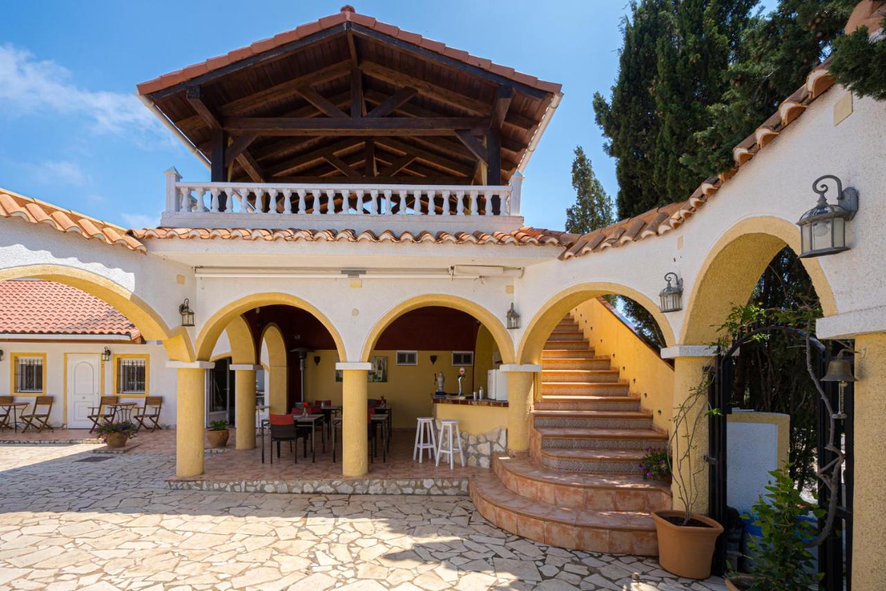 Finca Bilou Агуас-де-Бусот Экстерьер фото
